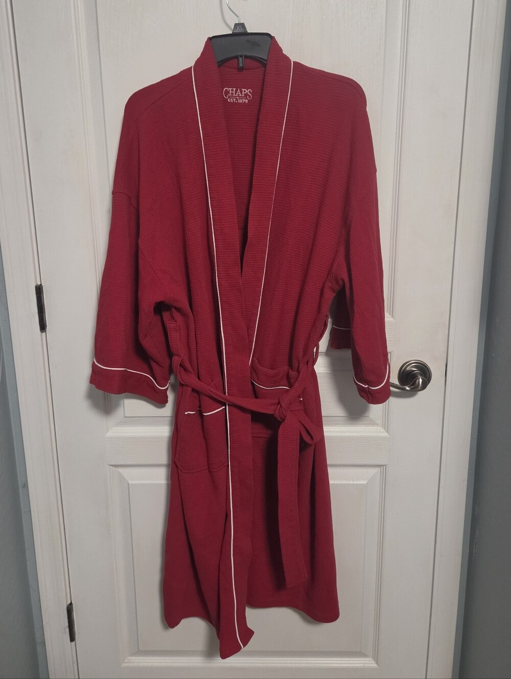 Chaps Waffle Knit Robe Wrap Tie Close Red White Unisex Loungewear Bath One size